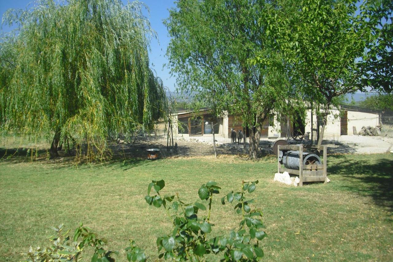 Lou Mas Li Pitchoun "La Bergerie" Apartment Gordes Exterior photo